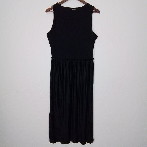 Tahari Solid Black Elastic Waist V-Neck Sleeveless Pleated Maxi‎ Dress Size M - Picture 2 of 14